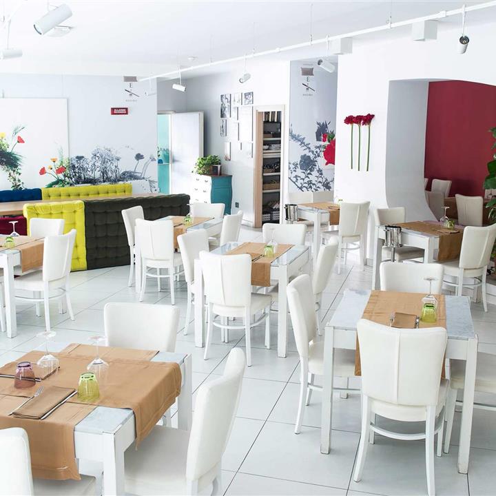 Restaurant 9